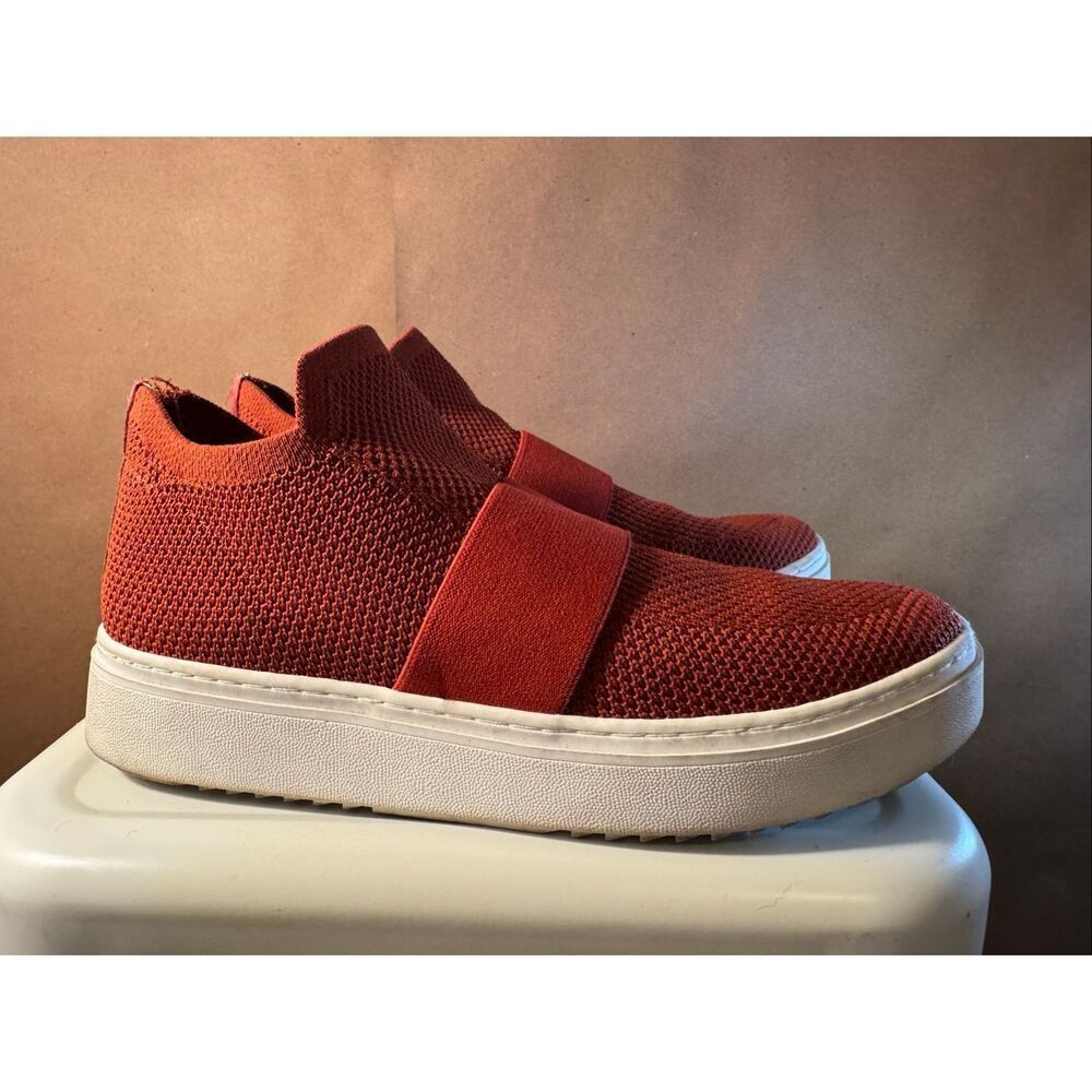 Eileen Fischer Sneakers‎ *note